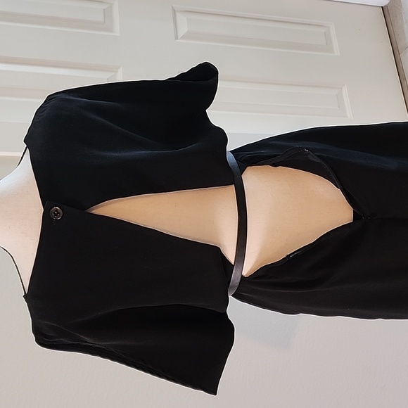 BCBG Little Black Dress - 4 - Picture 5 of 10